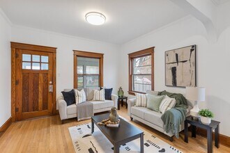 5122 S 37th St in Omaha, NE - Building Photo - Building Photo