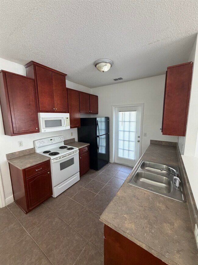 1469 Nena Hills Ct in Tallahassee, FL - Building Photo - Building Photo