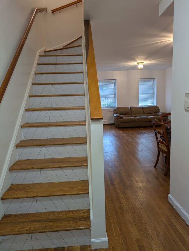 751 Essex St, Unit 3