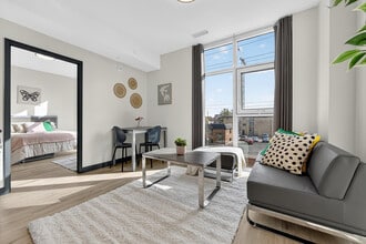 308 King in Waterloo, ON - Building Photo - Building Photo