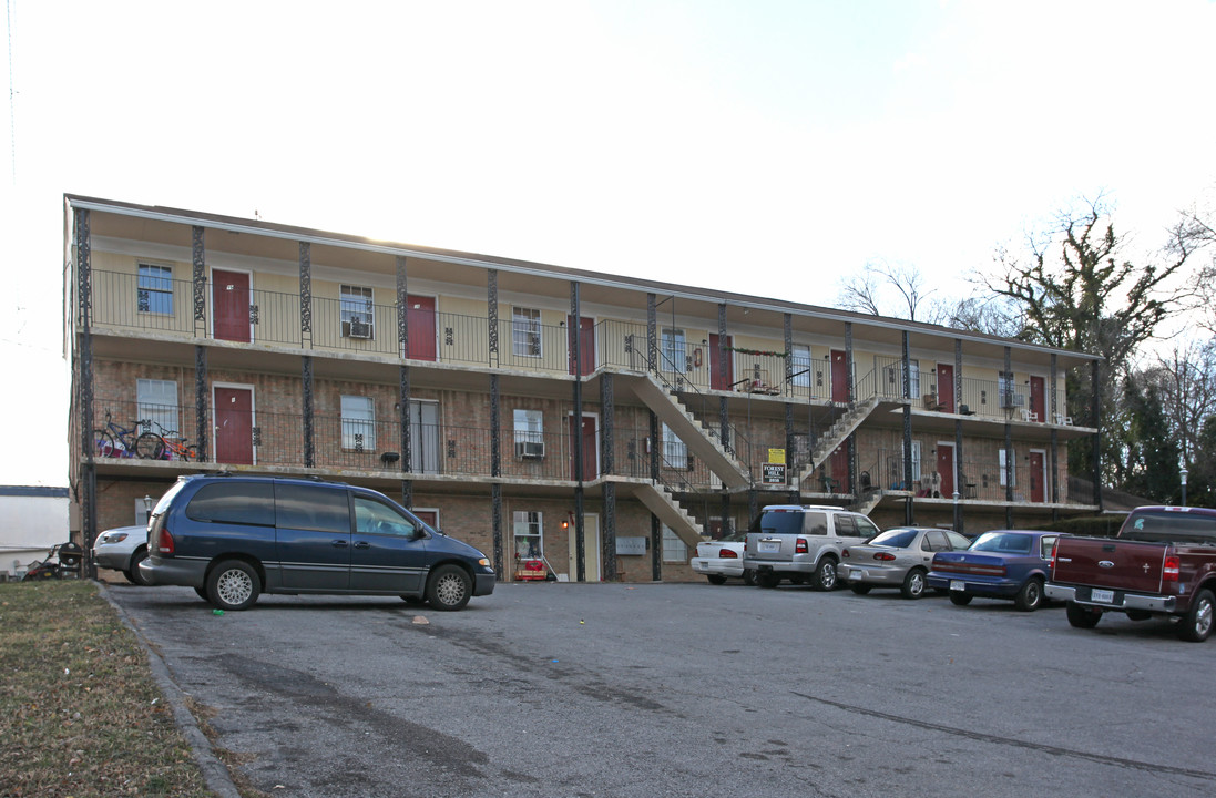 Forest Hill Apartments in Roanoke, VA - Building Photo