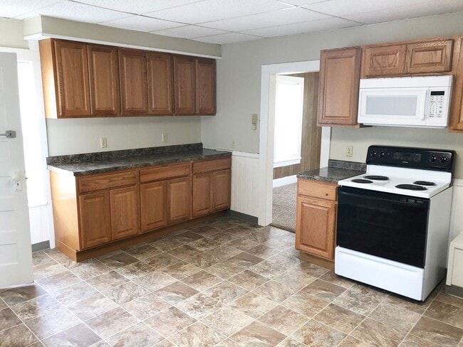 301 Weston Ave in Rothschild, WI - Building Photo - Building Photo