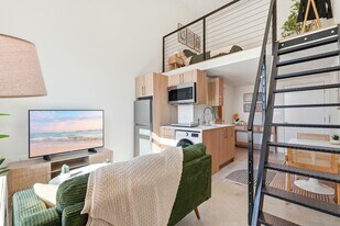 Coral Designer Studio Community Living in Los Angeles, CA - Building Photo