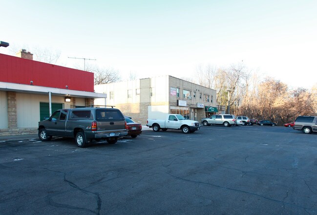 3449-3467 Shoreline Dr in Wayzata, MN - Building Photo - Building Photo