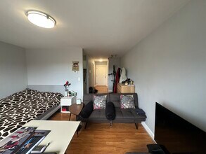 35 Glencoe St, Unit 35 in Boston, MA - Building Photo - Building Photo