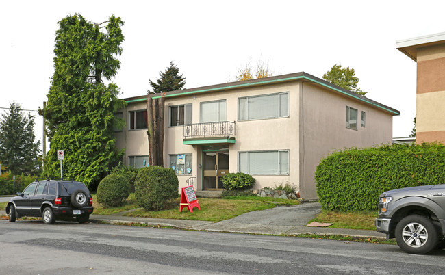 4495 Imperial St in Burnaby, BC - Building Photo - Building Photo