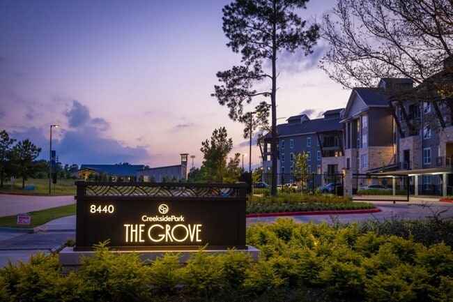 Creekside Park The Grove in The Woodlands, TX - Foto de edificio - Building Photo