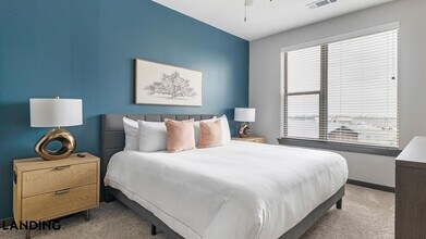 3875 Burnham, Unit 6308 in Kyle, TX - Foto de edificio - Building Photo