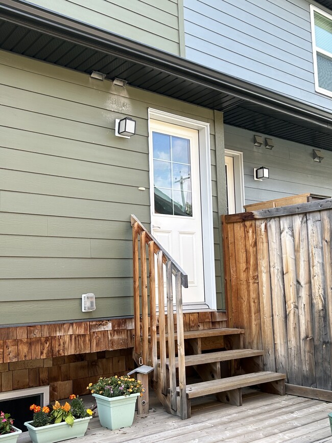 property at 11425-11467 67 St NW