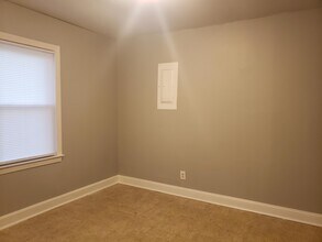 4525 Cameron Rd in Hope Mills, NC - Building Photo - Building Photo