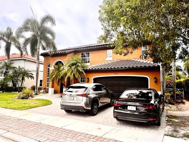 19909 SW 7th Pl in Pembroke Pines, FL - Building Photo - Building Photo