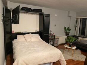 1711 Massachusetts Ave NW in Washington, DC - Building Photo - Building Photo