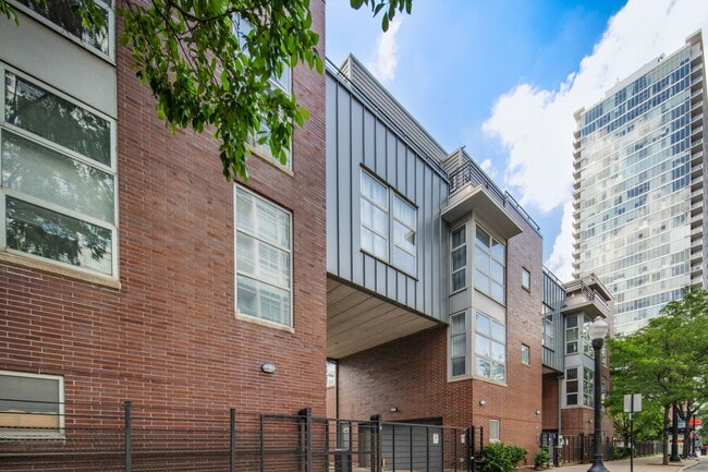 property at 1808 S Michigan Ave