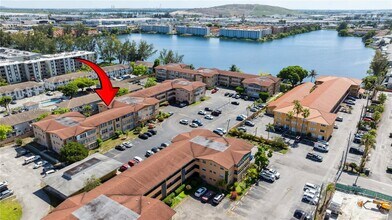 140 Royal Palm Rd in Hialeah Gardens, FL - Building Photo - Building Photo