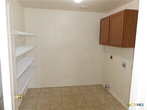 664 Northern Lights Dr in New Braunfels, TX - Building Photo - Building Photo