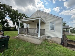 922 Lafayette Ave in Middletown, OH - Building Photo - Building Photo