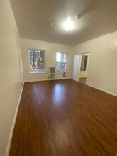 La Wiltona Apartments - Spacious and Full ... in Los Angeles, CA - Building Photo - Building Photo