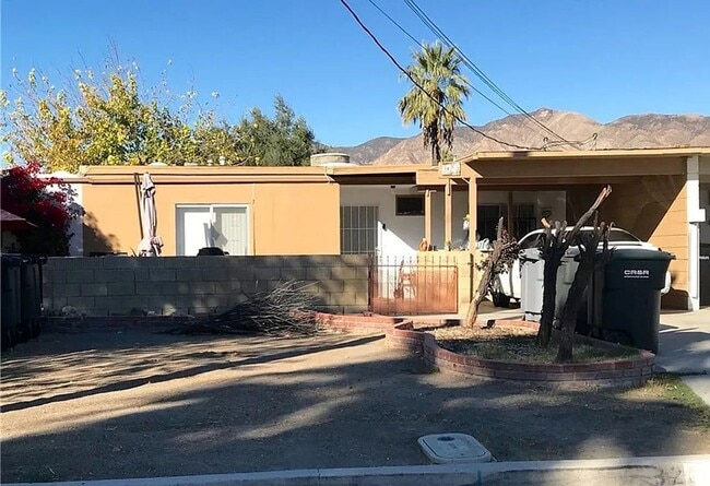 325 Santo Dr