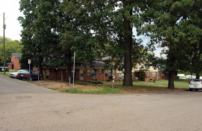 Greensprings Gardens in Birmingham, AL - Building Photo - Building Photo