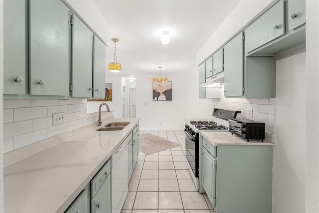 property at 2501 Teri Rd