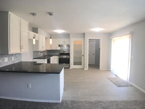 114 Brookside Dr in Moore, OK - Building Photo - Building Photo
