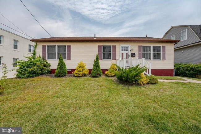 property at 545 N Connecticut Ave