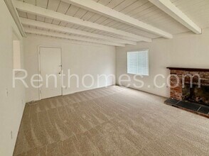 5281 Constitution Rd in San Diego, CA - Building Photo - Building Photo