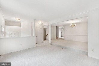 15831 Glacier Ct in North Potomac, MD - Building Photo - Building Photo