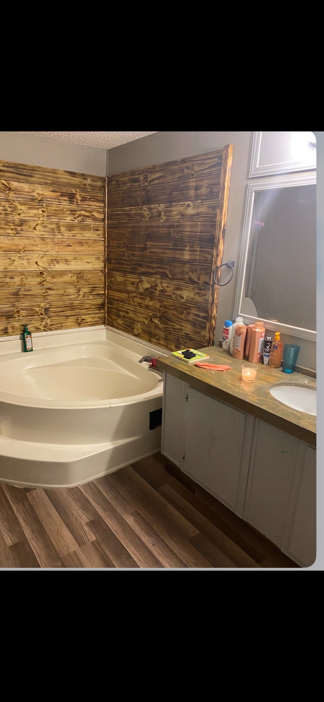 952 Road 1349 in Mooreville, MS - Foto de edificio - Building Photo