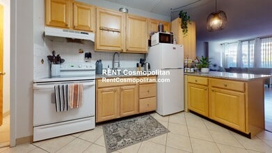 200 Swanton St, Unit T36 in Winchester, MA - Foto de edificio - Building Photo