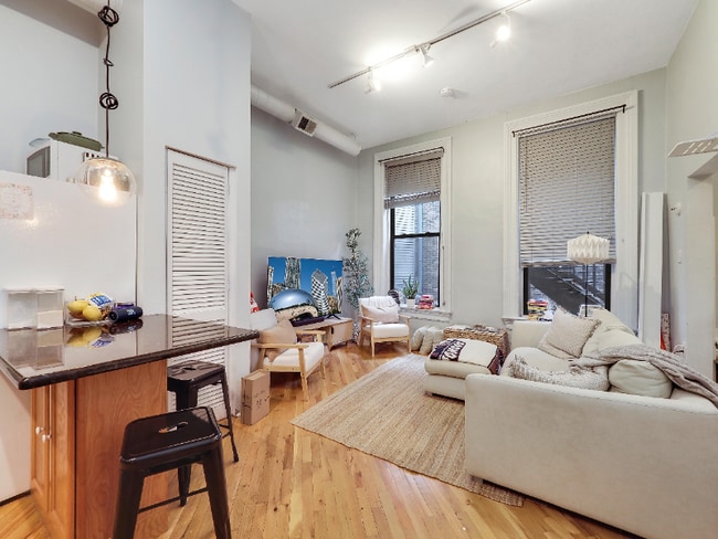 1561 N Wells St in Chicago, IL - Building Photo - Building Photo