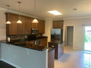 9862 NW 18th Rd in Gainesville, FL - Building Photo - Building Photo