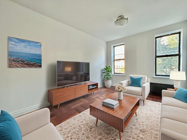 607 W 137th St