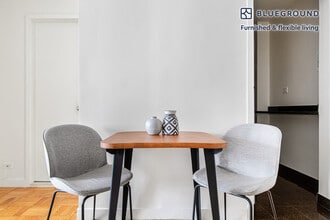 145 4th Ave, Unit FL10-ID560 in New York, NY - Building Photo - Building Photo
