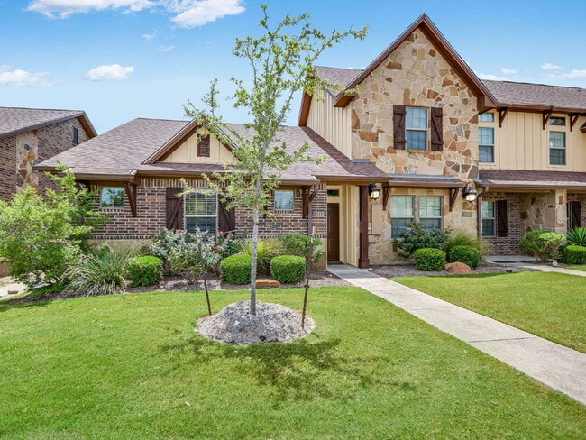 3312 Airborne Ave in College Station, TX - Building Photo - Building Photo