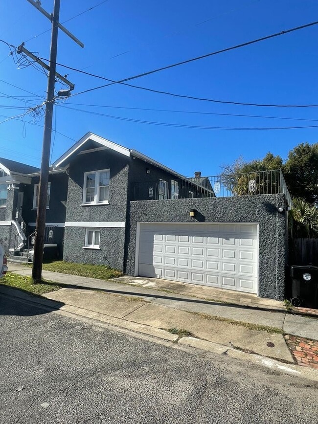 property at 227 S Salcedo St