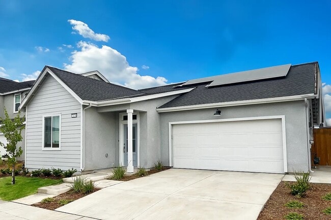 property at 7170 E Amherst Ave