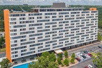 Building Photo - The Highland Midtown Apartments in Little Rock, Arkansas