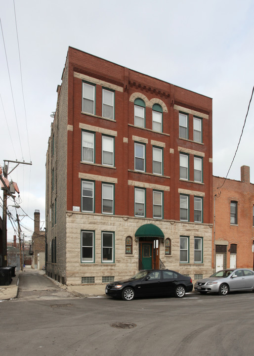 348-350 W Wendell St in Chicago, IL - Building Photo