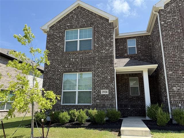 property at 2928 Bluets Dr