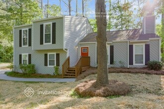 4501 N Landing Dr in Marietta, GA - Foto de edificio - Building Photo