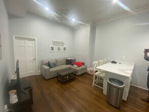 492 Massachusetts Ave, Unit 3 in Boston, MA - Foto de edificio - Building Photo