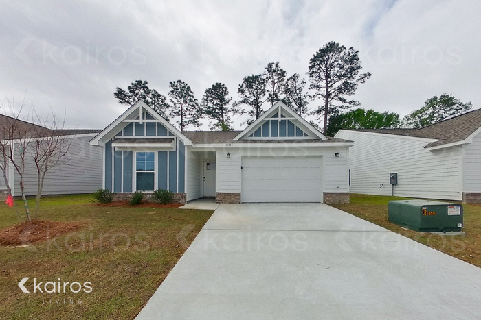 11345 Camden Ct Cir in Gulfport, MS - Building Photo