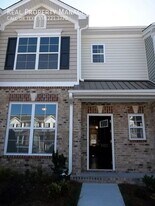 5512 Farm House Trail in Winston-Salem, NC - Building Photo