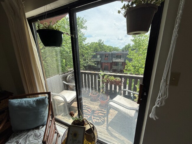 property at 104 Clinkscales Rd