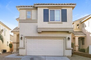 10643 Solar Hawk Ave in Las Vegas, NV - Building Photo