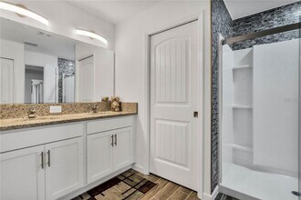 607 Bear Ct in Poinciana, FL - Building Photo - Building Photo