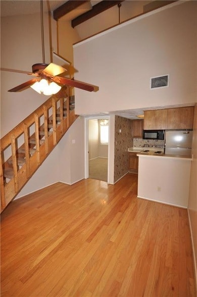 708 Graham Pl, Unit 202 in Austin, TX - Building Photo - Building Photo