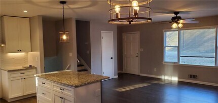 2647 Hatfield Cir SE in Atlanta, GA - Building Photo - Building Photo