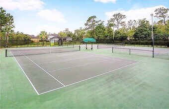 20012 Oakflower Ave in Tampa, FL - Building Photo - Building Photo